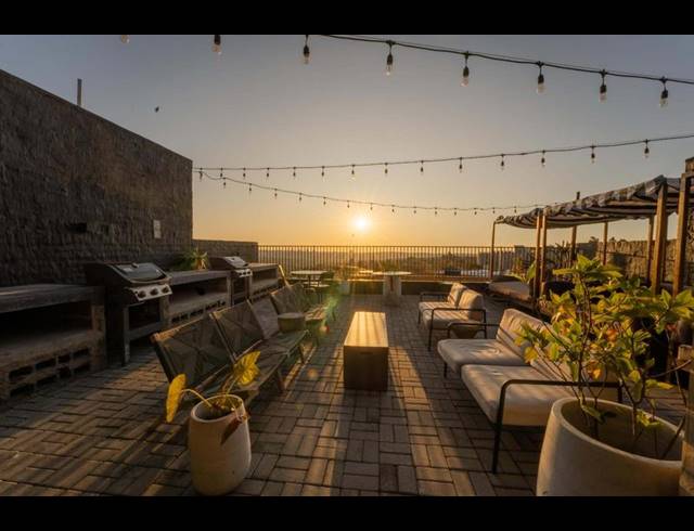 2 BEDROOM PROPERTY TO RENT IN SANDTON CBD